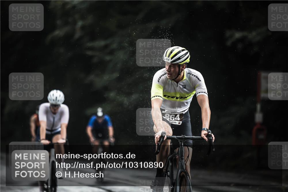 13.09.2026 - Stadtparktriathlon H.Heesch http://msf.ph/oto/10310890 13.09.2026 11:44:15 Radfahren 716, 718, 819, 833, 836, 841, 844, 861, 864, 896, 906, 923 meine-sportfotos.de