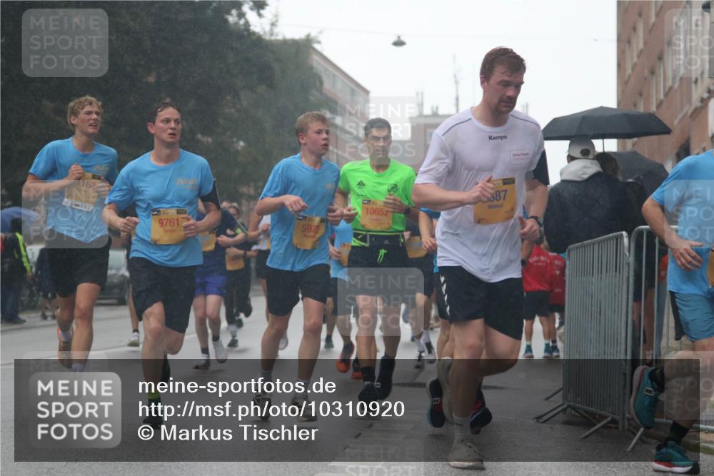 13.09.2026 - Kiel Lauf Markus Tischler http://msf.ph/oto/10310920 13.09.2026 10:36:31 Fleethörn 1168, 1, 39, 9761, 5972, 1065, 38, 87 meine-sportfotos.de