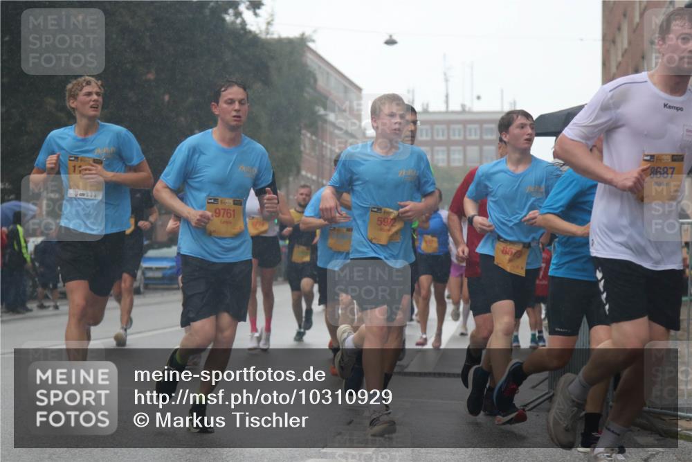 13.09.2026 - Kiel Lauf Markus Tischler http://msf.ph/oto/10310929 13.09.2026 10:36:32 Fleethörn 1, 000, 39, 9761, 5972, 8573, 38, 8687 meine-sportfotos.de