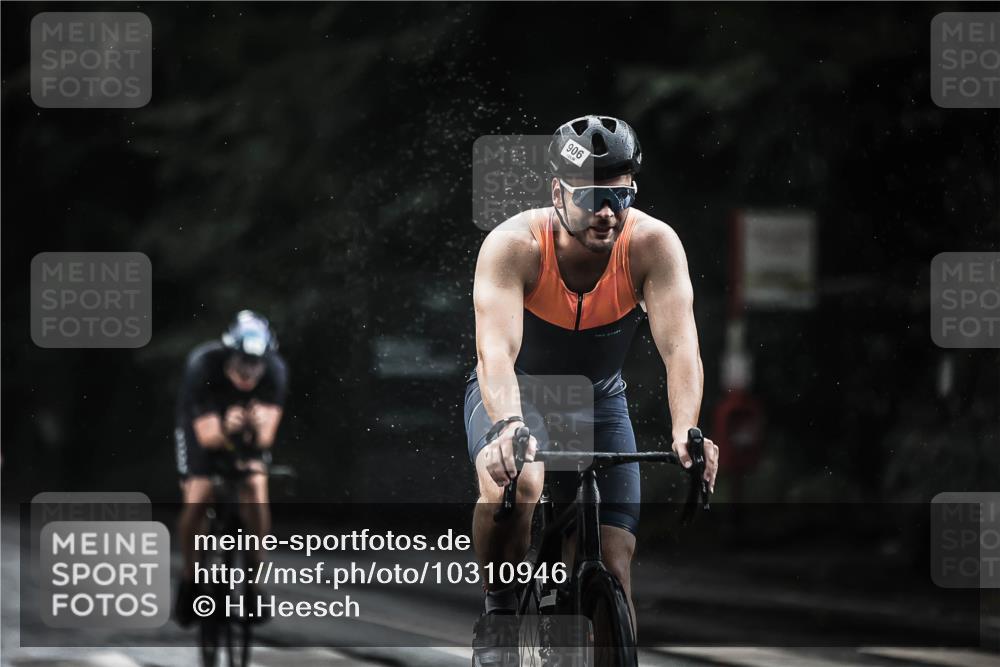 13.09.2026 - Stadtparktriathlon H.Heesch http://msf.ph/oto/10310946 13.09.2026 11:44:17 Radfahren 716, 718, 819, 833, 836, 841, 844, 864, 896, 906, 923 meine-sportfotos.de