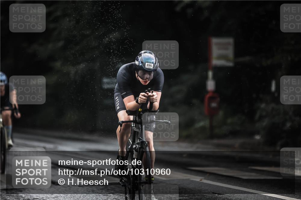 13.09.2026 - Stadtparktriathlon H.Heesch http://msf.ph/oto/10310960 13.09.2026 11:44:18 Radfahren 716, 819, 833, 836, 841, 844, 864, 896, 906, 923 meine-sportfotos.de