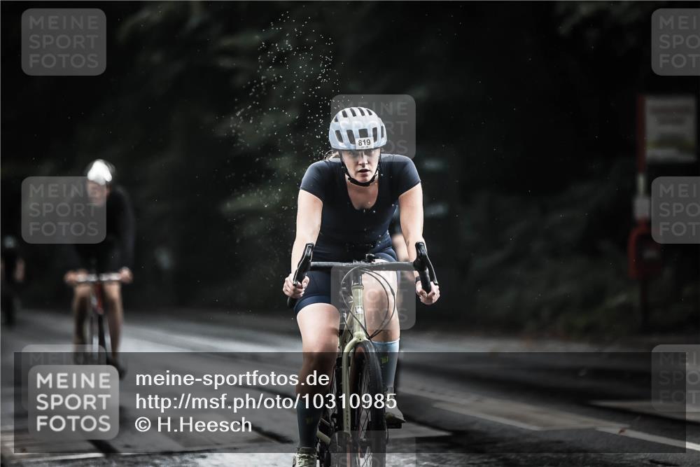 13.09.2026 - Stadtparktriathlon H.Heesch http://msf.ph/oto/10310985 13.09.2026 11:44:20 Radfahren 716, 721, 819, 833, 844, 864, 896, 902, 906, 923 meine-sportfotos.de