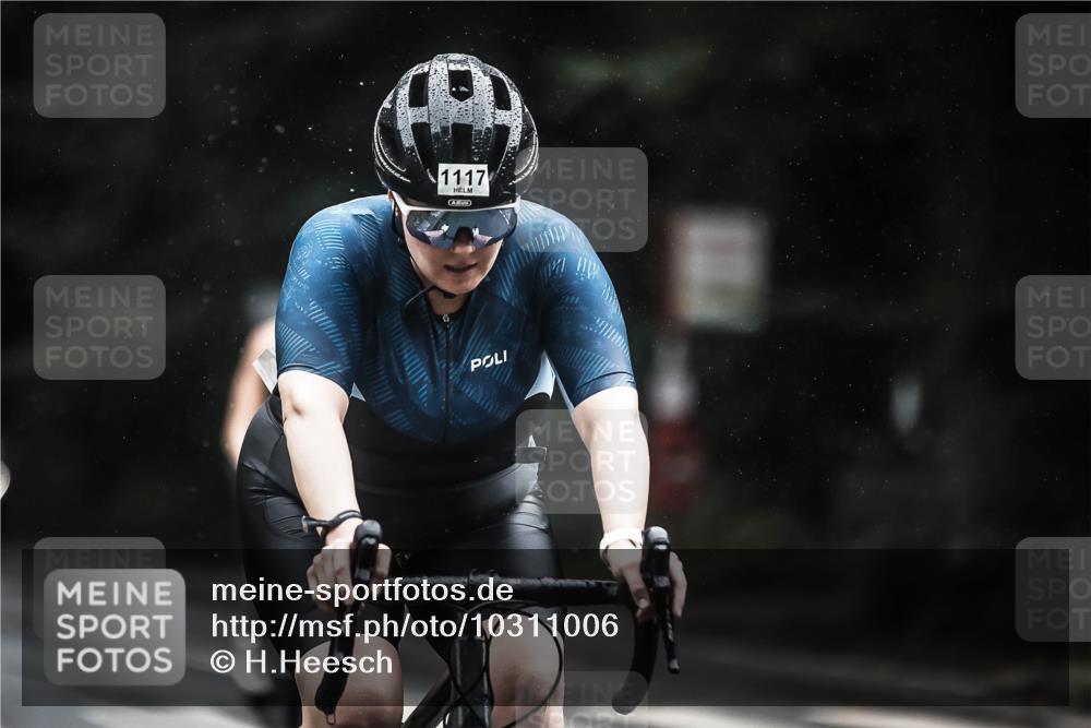 13.09.2026 - Stadtparktriathlon H.Heesch http://msf.ph/oto/10311006 13.09.2026 12:51:33 Radfahren 1073, 1077, 1117, 1239, 1277, 1278 meine-sportfotos.de