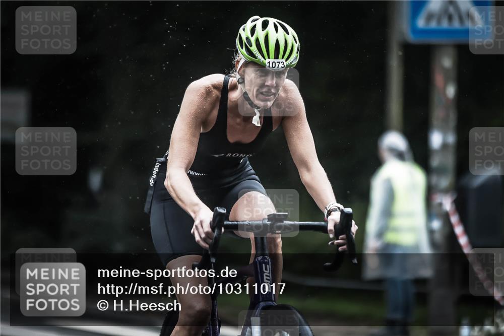 13.09.2026 - Stadtparktriathlon H.Heesch http://msf.ph/oto/10311017 13.09.2026 12:51:34 Radfahren 1073, 1077, 1117, 1239, 1277, 1278 meine-sportfotos.de