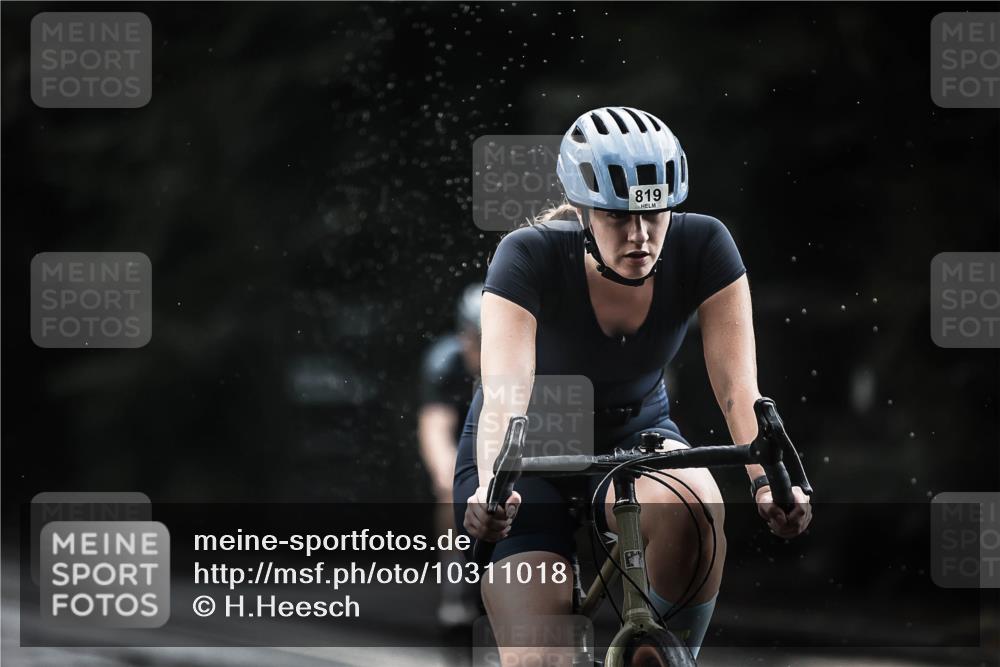 13.09.2026 - Stadtparktriathlon H.Heesch http://msf.ph/oto/10311018 13.09.2026 11:44:20 Radfahren 716, 721, 819, 833, 844, 864, 896, 902, 906, 923 meine-sportfotos.de