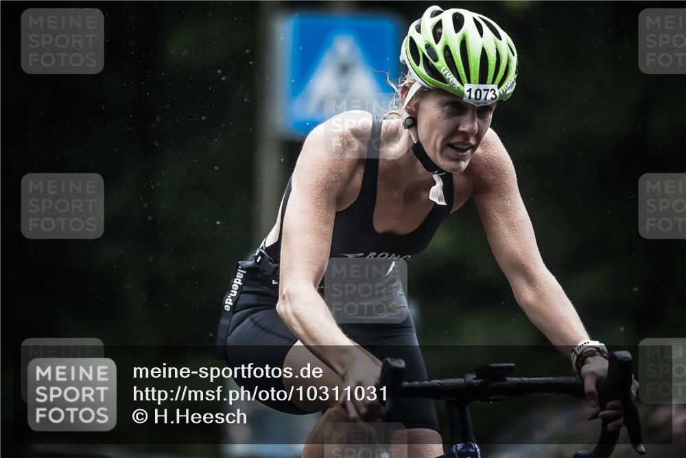 13.09.2026 - Stadtparktriathlon H.Heesch http://msf.ph/oto/10311031 13.09.2026 12:51:34 Radfahren 1073, 1077, 1117, 1239, 1277, 1278 meine-sportfotos.de