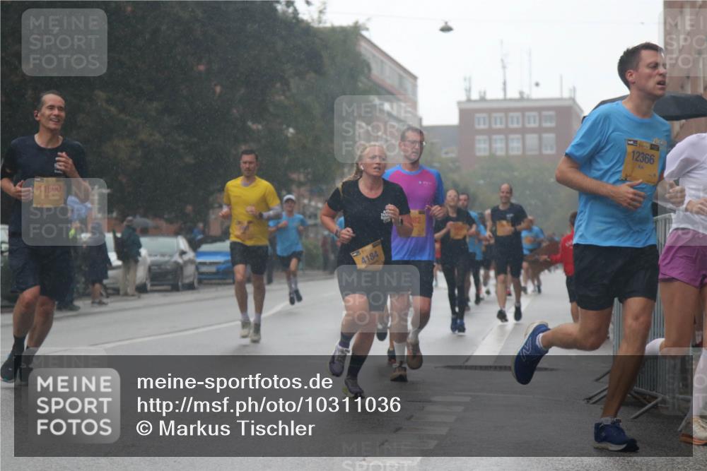 13.09.2026 - Kiel Lauf Markus Tischler http://msf.ph/oto/10311036 13.09.2026 10:36:37 Fleethörn 1101, 11590, 4184, 111111, 12366 meine-sportfotos.de