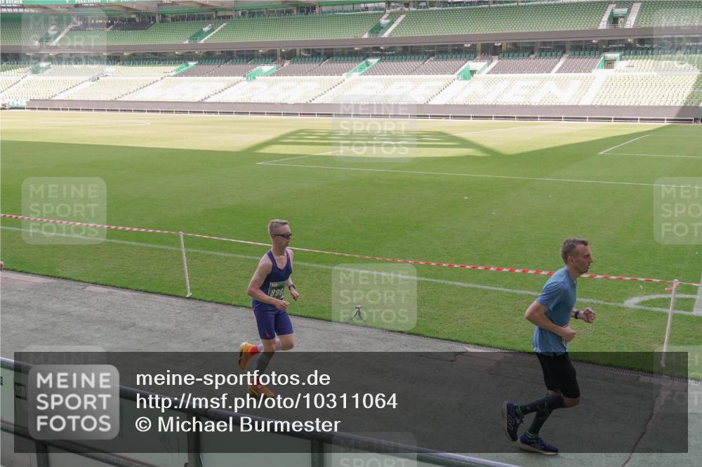13.09.2026 - 21. swb-Marathon Bremen Michael Burmester http://msf.ph/oto/10311064 13.09.2026 12:46:02 Laufen im Stadion 195, 280, 339, 474, 508, 538, 567, 604, 697, 715, 788, 1017, 1034, 1181, 1241, 1264, 1277, 1301, 1863, 1937, 1975, 2020, 2021, 2084, 2087, 2297, 2809, 2889, 3092, 3196, 3271, 3609, 4110, 4157, 4236, 4777, 5024, 5092, 5238, 5283, 5674, 5719, 5996, 6053, 6686, 6815, 6918, 7206, 7336, 7478, 7715, 8054, 8096, 8319, 8325, 8331, 8670, 8701, 8756, 8936, 8983, 9070, 9129, 9273, 9306, 9495, 9544, 9583, 9642, 9813, 13168, 439, 1411, 1667, 1822 meine-sportfotos.de