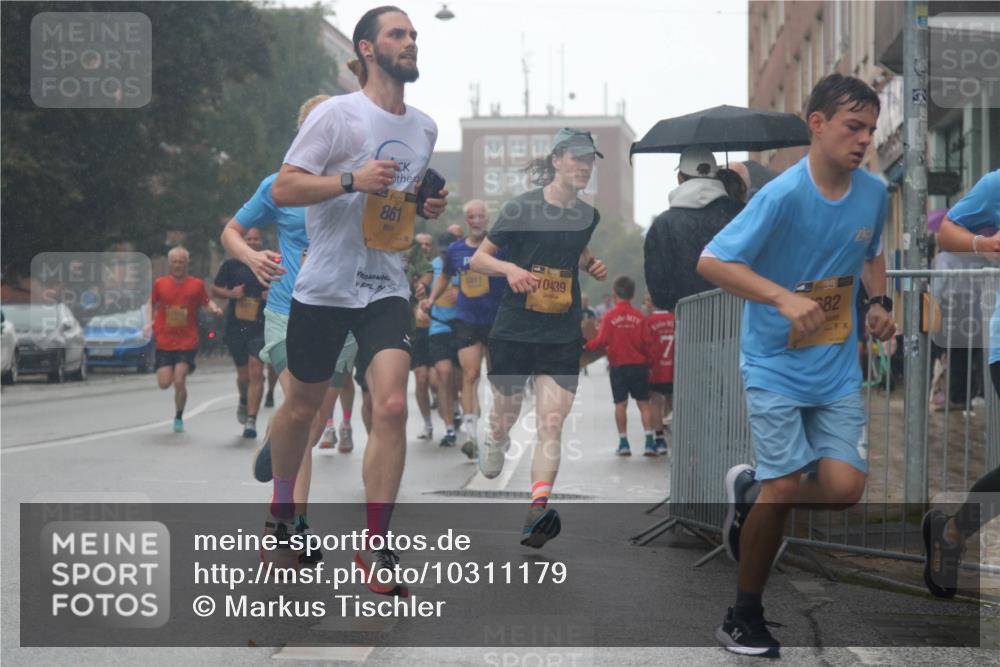 13.09.2026 - Kiel Lauf Markus Tischler http://msf.ph/oto/10311179 13.09.2026 10:36:45 Fleethörn 861, 5011, 70439, 7, 382 meine-sportfotos.de