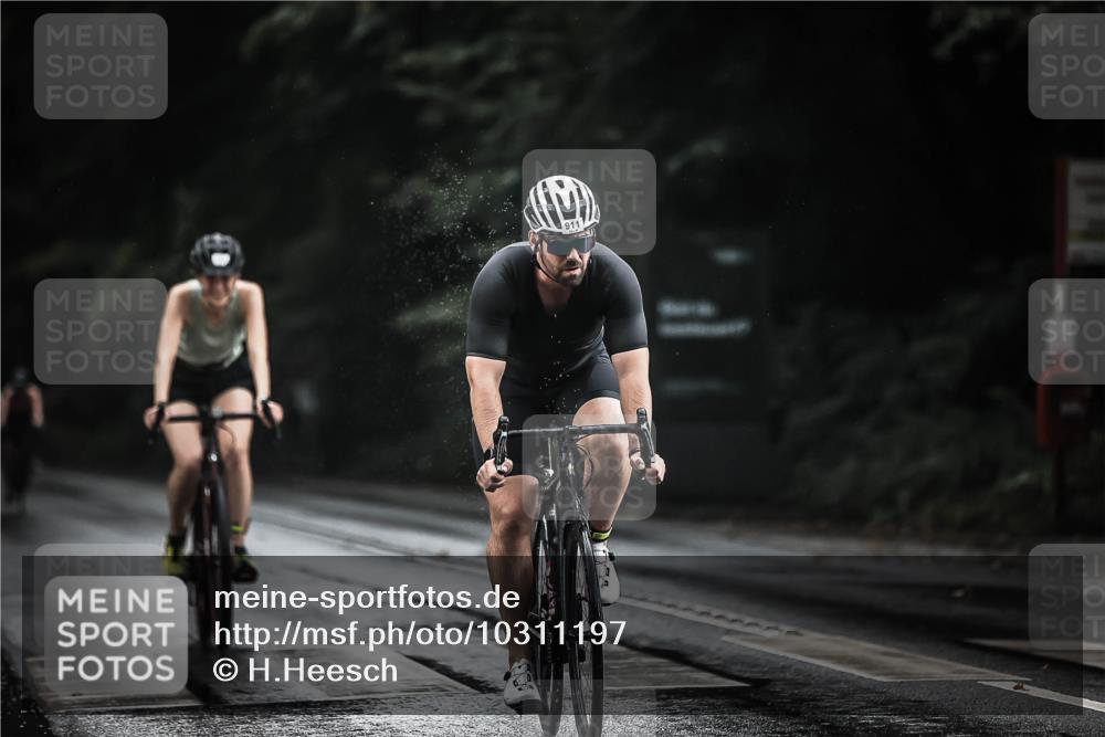 13.09.2026 - Stadtparktriathlon H.Heesch http://msf.ph/oto/10311197 13.09.2026 11:44:32 Radfahren 709, 721, 760, 798, 830, 853, 902, 911 meine-sportfotos.de