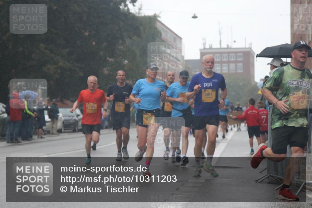 13.09.2026 - Kiel Lauf Markus Tischler http://msf.ph/oto/10311203 13.09.2026 10:36:47 Fleethörn 11108, 5417, 5611, 7, 10343 meine-sportfotos.de