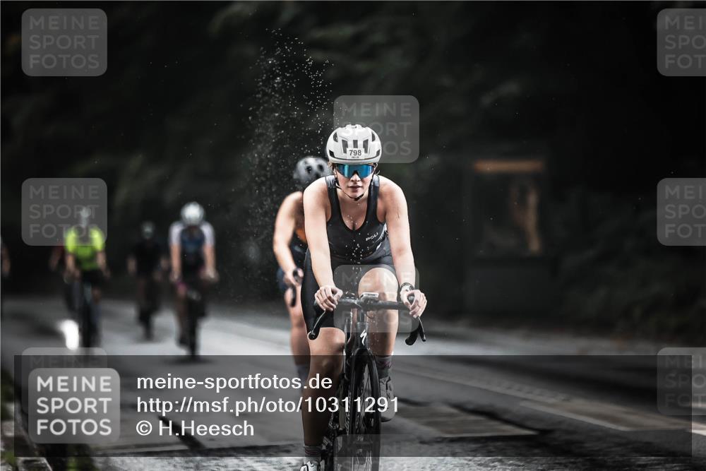 13.09.2026 - Stadtparktriathlon H.Heesch http://msf.ph/oto/10311291 13.09.2026 11:44:37 Radfahren 709, 720, 760, 790, 798, 806, 853, 911 meine-sportfotos.de