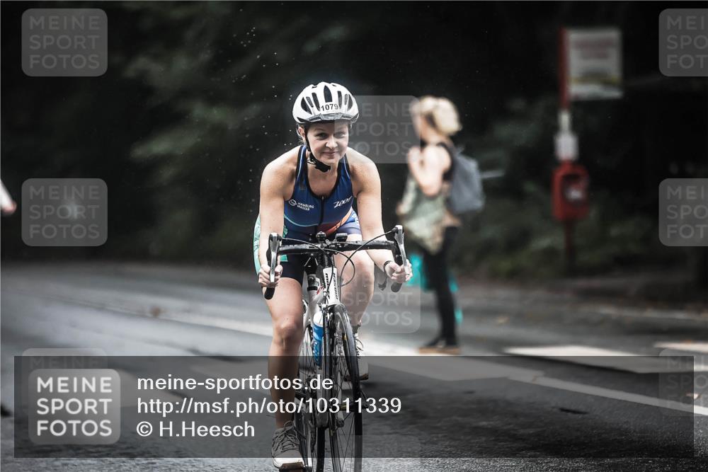 13.09.2026 - Stadtparktriathlon H.Heesch http://msf.ph/oto/10311339 13.09.2026 12:52:05 Radfahren 1079, 1112, 1119, 1188, 1252, 1287 meine-sportfotos.de