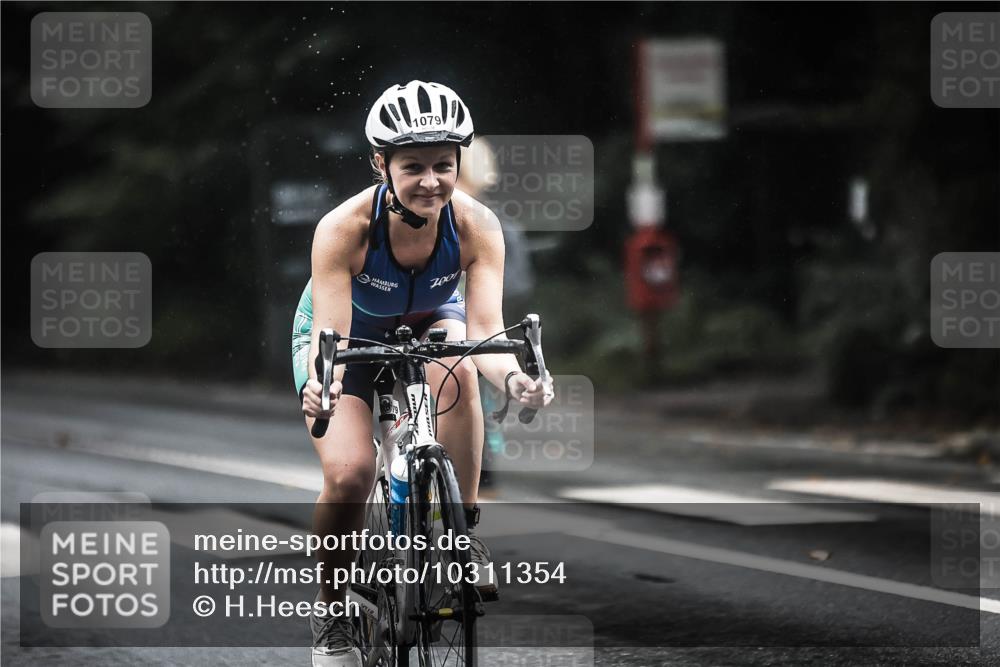 13.09.2026 - Stadtparktriathlon H.Heesch http://msf.ph/oto/10311354 13.09.2026 12:52:05 Radfahren 1079, 1112, 1119, 1188, 1252, 1287 meine-sportfotos.de