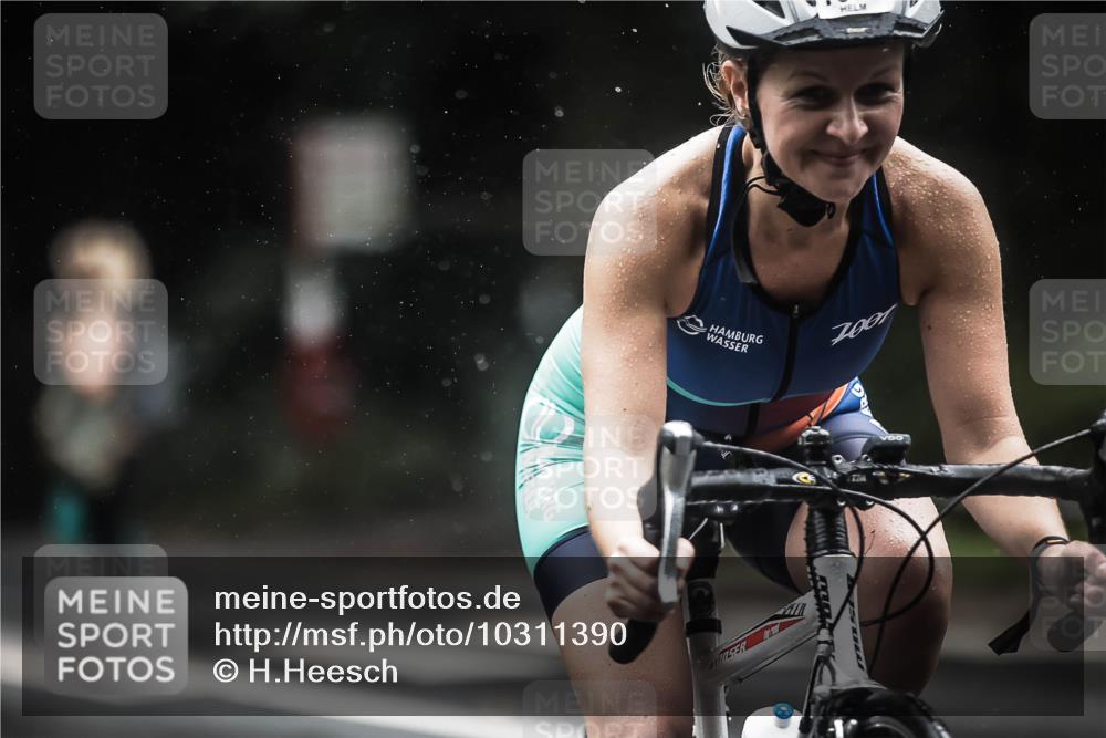 13.09.2026 - Stadtparktriathlon H.Heesch http://msf.ph/oto/10311390 13.09.2026 12:52:06 Radfahren 1079, 1112, 1119, 1252, 1287 meine-sportfotos.de