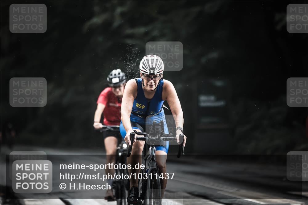 13.09.2026 - Stadtparktriathlon H.Heesch http://msf.ph/oto/10311437 13.09.2026 11:44:44 Radfahren 709, 720, 759, 790, 806, 815, 853 meine-sportfotos.de