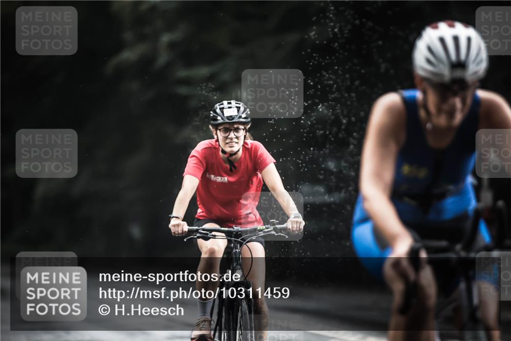 13.09.2026 - Stadtparktriathlon H.Heesch http://msf.ph/oto/10311459 13.09.2026 11:44:45 Radfahren 720, 759, 790, 806, 815, 903 meine-sportfotos.de