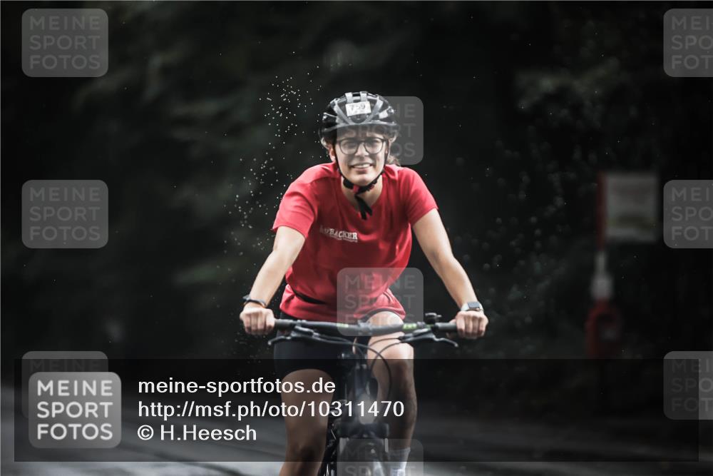 13.09.2026 - Stadtparktriathlon H.Heesch http://msf.ph/oto/10311470 13.09.2026 11:44:46 Radfahren 720, 759, 790, 806, 815, 903 meine-sportfotos.de