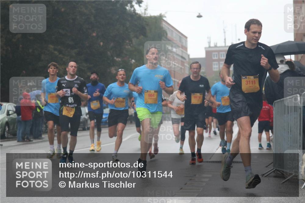 13.09.2026 - Kiel Lauf Markus Tischler http://msf.ph/oto/10311544 13.09.2026 10:37:15 Fleethörn 61, 1532, 10980, 1, 39, 35, 3119, 984, 9976, 3185 meine-sportfotos.de