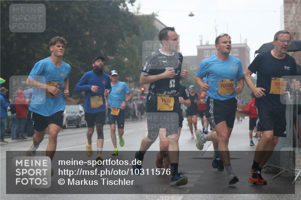 13.09.2026 - Kiel Lauf Markus Tischler http://msf.ph/oto/10311576 13.09.2026 10:37:17 Fleethörn 1, 38, 1532, 39, 10980, 9976 meine-sportfotos.de