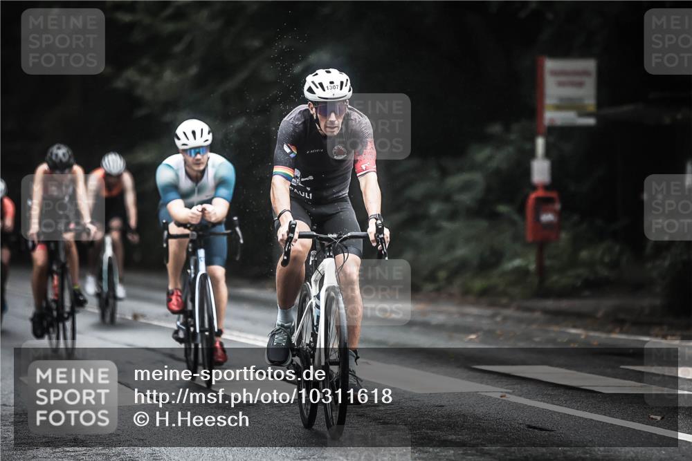 13.09.2026 - Stadtparktriathlon H.Heesch http://msf.ph/oto/10311618 13.09.2026 12:52:23 Radfahren 1104, 1169, 1221, 1229, 1233, 1247, 1270, 1302, 1307 meine-sportfotos.de