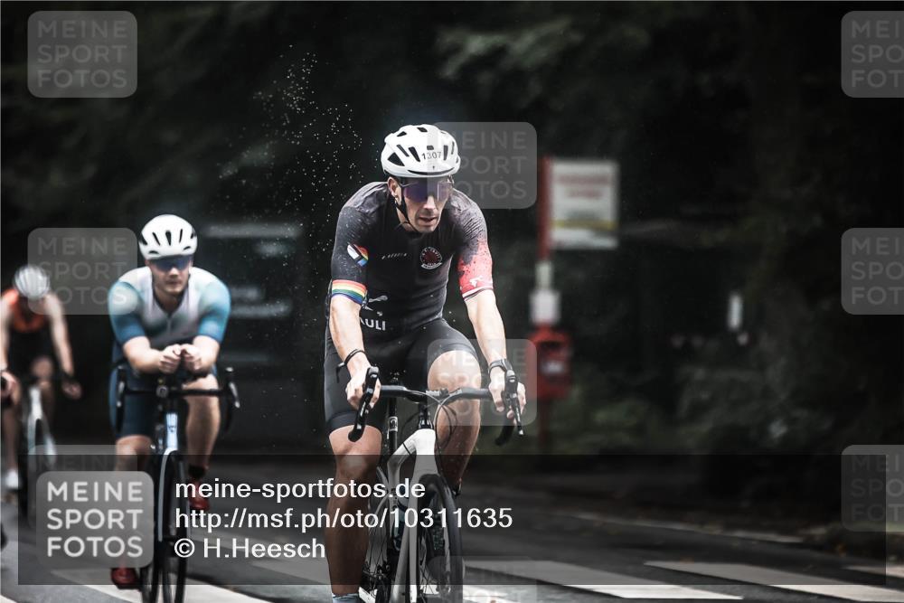 13.09.2026 - Stadtparktriathlon H.Heesch http://msf.ph/oto/10311635 13.09.2026 12:52:24 Radfahren 1104, 1169, 1221, 1229, 1233, 1247, 1270, 1302, 1307 meine-sportfotos.de