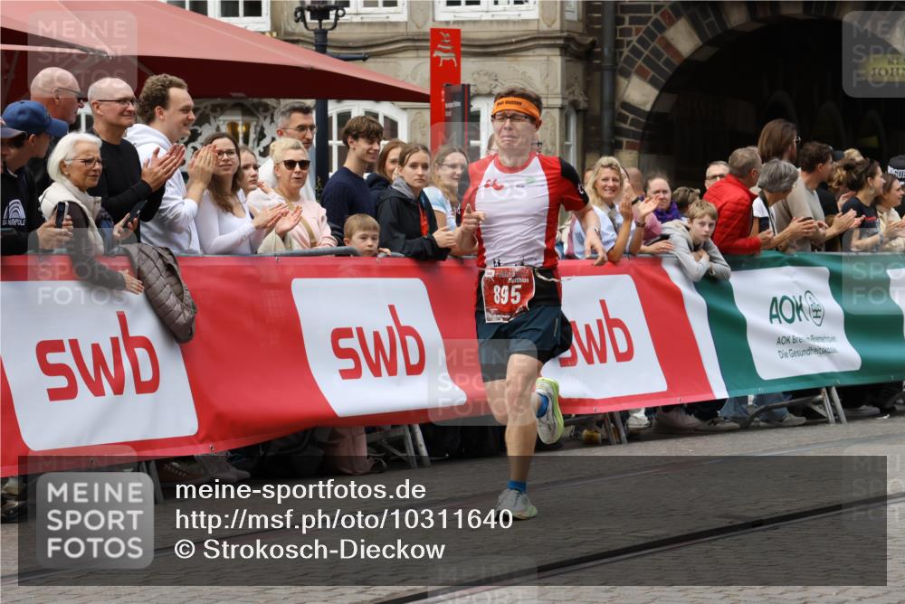 13.09.2026 - 21. swb-Marathon Bremen Strokosch-Dieckow http://msf.ph/oto/10311640 13.09.2026 13:04:22 Ziel 895, 2094, 2889, 3500, 4236, 6815, 9061, 9129, 9544, 9642, 744, 1223, 1224, 1860, 2207, 2956, 7871, 8936, 13034 meine-sportfotos.de