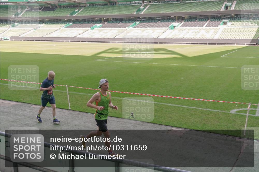 13.09.2026 - 21. swb-Marathon Bremen Michael Burmester http://msf.ph/oto/10311659 13.09.2026 12:47:06 Laufen im Stadion 195, 384, 538, 567, 604, 621, 697, 868, 1017, 1034, 1181, 1241, 1554, 1863, 2021, 2084, 2087, 2266, 2297, 2538, 2646, 2809, 2889, 2956, 3118, 3196, 3242, 3284, 3297, 3424, 3520, 3794, 4025, 4157, 4236, 4239, 4614, 4729, 4777, 4808, 4992, 5024, 5238, 5283, 5674, 5719, 5725, 5803, 5976, 6053, 6686, 6708, 6784, 6815, 7102, 7336, 7538, 7814, 7871, 8060, 8319, 8325, 8331, 8334, 8611, 8621, 8670, 8701, 8756, 8980, 8983, 9061, 9273, 9495, 9544, 9689, 9813, 9918, 9934, 439 meine-sportfotos.de
