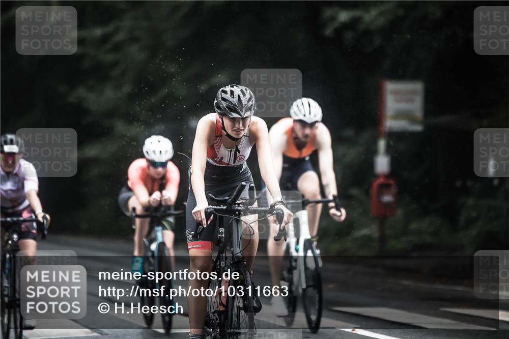 13.09.2026 - Stadtparktriathlon H.Heesch http://msf.ph/oto/10311663 13.09.2026 12:52:25 Radfahren 1104, 1169, 1221, 1229, 1233, 1247, 1270, 1302, 1307 meine-sportfotos.de
