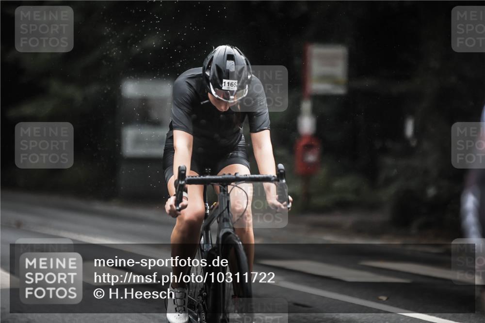 13.09.2026 - Stadtparktriathlon H.Heesch http://msf.ph/oto/10311722 13.09.2026 12:52:27 Radfahren 1100, 1104, 1169, 1221, 1229, 1233, 1247, 1302, 1307 meine-sportfotos.de