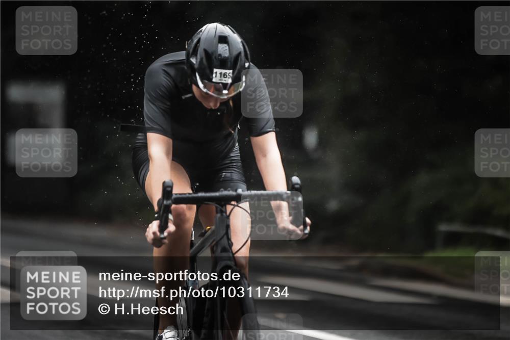 13.09.2026 - Stadtparktriathlon H.Heesch http://msf.ph/oto/10311734 13.09.2026 12:52:27 Radfahren 1100, 1104, 1169, 1221, 1229, 1233, 1247, 1302, 1307 meine-sportfotos.de
