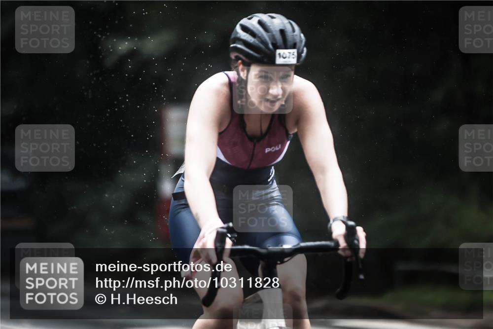 13.09.2026 - Stadtparktriathlon H.Heesch http://msf.ph/oto/10311828 13.09.2026 12:52:37 Radfahren 1075, 1100, 1195, 1203, 1209, 1230, 1267 meine-sportfotos.de