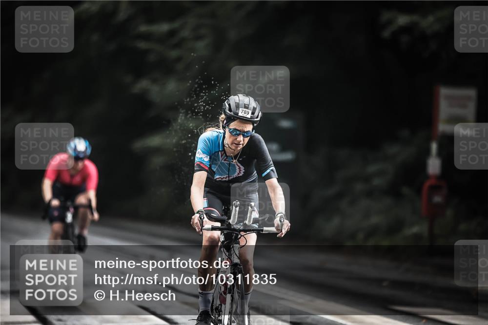 13.09.2026 - Stadtparktriathlon H.Heesch http://msf.ph/oto/10311835 13.09.2026 11:45:28 Radfahren 731, 789 meine-sportfotos.de