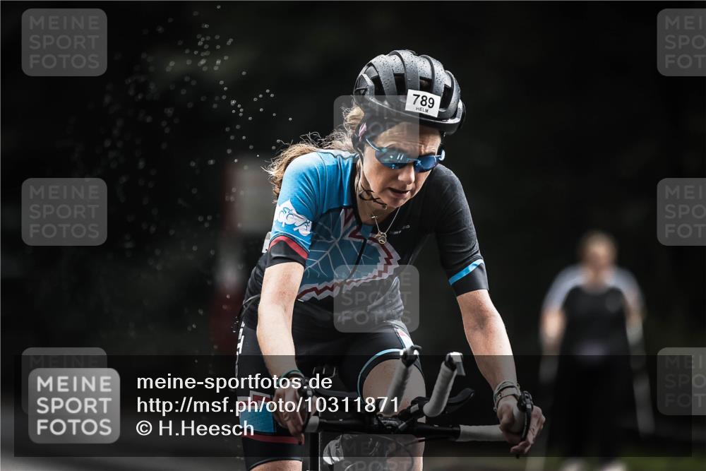13.09.2026 - Stadtparktriathlon H.Heesch http://msf.ph/oto/10311871 13.09.2026 11:45:29 Radfahren 731, 789, 895 meine-sportfotos.de