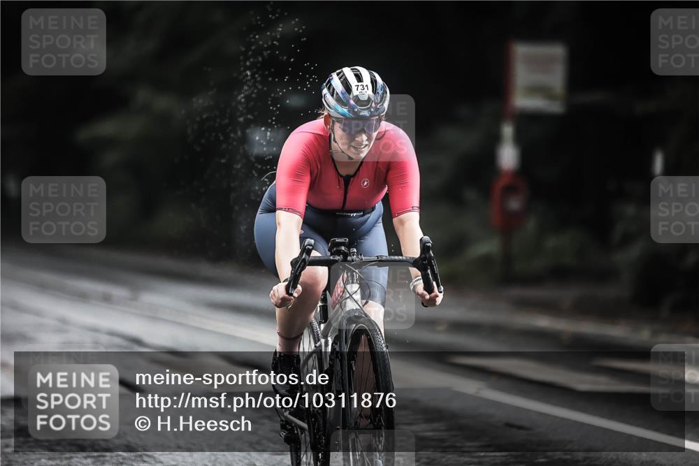 13.09.2026 - Stadtparktriathlon H.Heesch http://msf.ph/oto/10311876 13.09.2026 11:45:30 Radfahren 731, 789, 895 meine-sportfotos.de