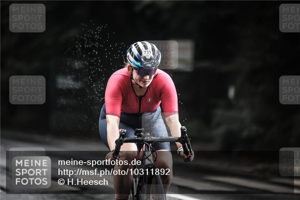 13.09.2026 - Stadtparktriathlon H.Heesch http://msf.ph/oto/10311892 13.09.2026 11:45:31 Radfahren 731, 789, 895 meine-sportfotos.de