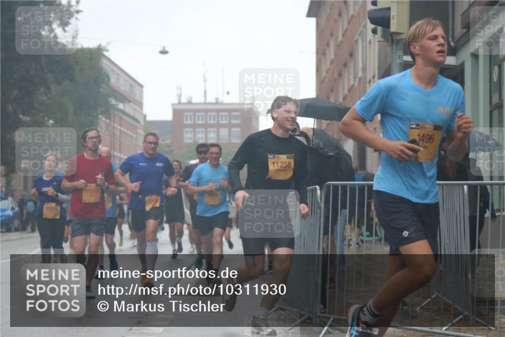 13.09.2026 - Kiel Lauf Markus Tischler http://msf.ph/oto/10311930 13.09.2026 10:38:02 Fleethörn 10256, 9054, 11258, 39, 1496 meine-sportfotos.de
