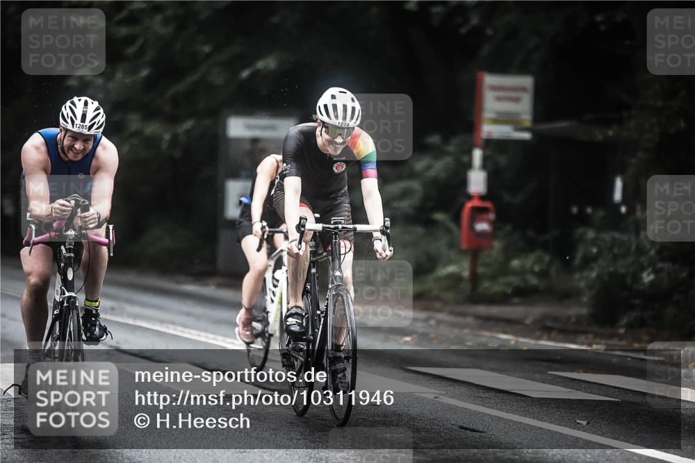 13.09.2026 - Stadtparktriathlon H.Heesch http://msf.ph/oto/10311946 13.09.2026 12:52:58 Radfahren 1081, 1134, 1157, 1194, 1274, 1285 meine-sportfotos.de
