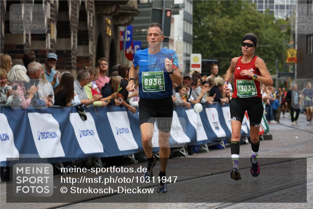 13.09.2026 - 21. swb-Marathon Bremen Strokosch-Dieckow http://msf.ph/oto/10311947 13.09.2026 13:04:30 Ziel 2094, 3424, 4110, 6815, 9129, 9544, 9813, 1223, 1224, 2207, 2956, 5283, 8701, 8936, 9070, 13034 meine-sportfotos.de
