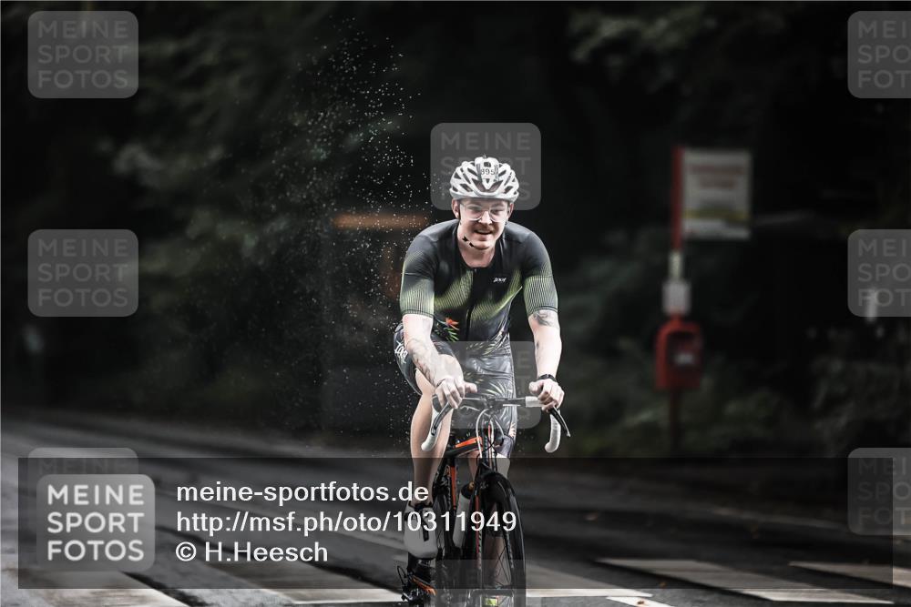 13.09.2026 - Stadtparktriathlon H.Heesch http://msf.ph/oto/10311949 13.09.2026 11:45:35 Radfahren 731, 749, 754, 789, 895 meine-sportfotos.de