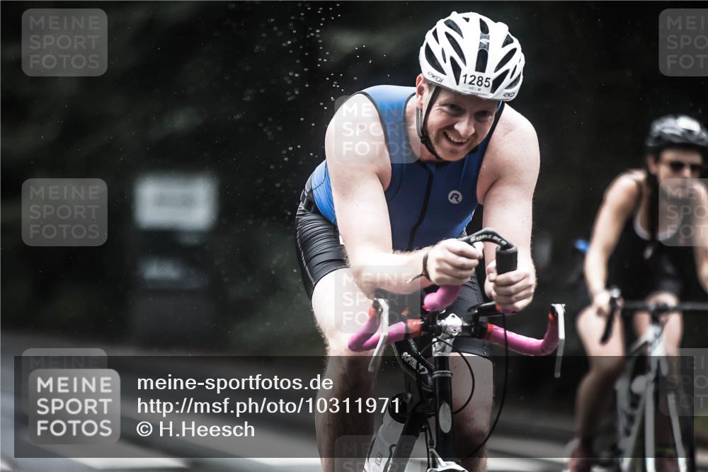 13.09.2026 - Stadtparktriathlon H.Heesch http://msf.ph/oto/10311971 13.09.2026 12:52:59 Radfahren 1081, 1134, 1157, 1194, 1274, 1285 meine-sportfotos.de