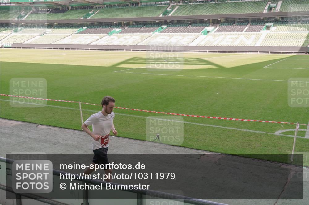 13.09.2026 - 21. swb-Marathon Bremen Michael Burmester http://msf.ph/oto/10311979 13.09.2026 12:47:33 Laufen im Stadion 382, 384, 538, 567, 604, 621, 697, 868, 889, 1034, 1554, 1872, 1925, 2021, 2087, 2266, 2538, 2646, 2809, 2956, 3118, 3196, 3242, 3284, 3297, 3424, 3466, 3520, 3794, 3910, 4025, 4236, 4239, 4614, 4712, 4729, 4777, 4808, 4992, 5024, 5238, 5283, 5674, 5725, 5803, 5976, 6025, 6053, 6058, 6686, 6708, 6784, 6815, 7102, 7399, 7538, 7803, 7814, 7871, 8060, 8334, 8611, 8621, 8670, 8701, 8706, 8980, 8981, 8983, 9010, 9061, 9544, 9689, 9813, 9918, 9934 meine-sportfotos.de