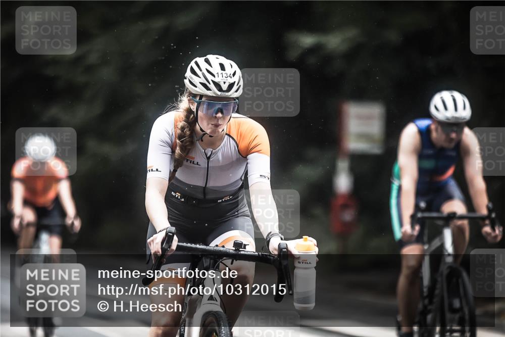 13.09.2026 - Stadtparktriathlon H.Heesch http://msf.ph/oto/10312015 13.09.2026 12:53:03 Radfahren 1081, 1134, 1157, 1194, 1274, 1285 meine-sportfotos.de
