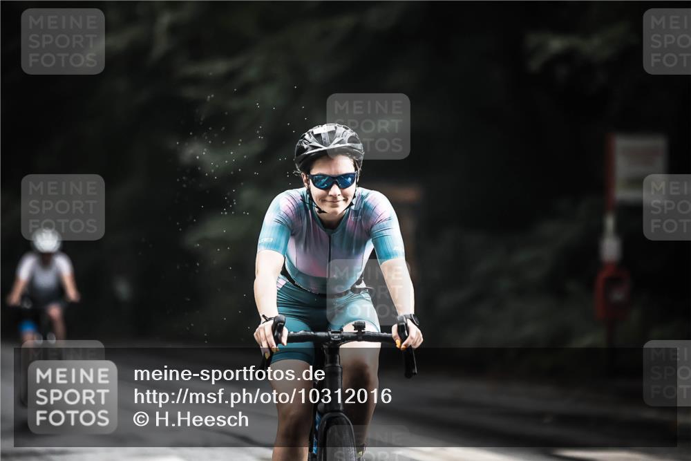 13.09.2026 - Stadtparktriathlon H.Heesch http://msf.ph/oto/10312016 13.09.2026 11:45:38 Radfahren 749, 754, 839, 895 meine-sportfotos.de