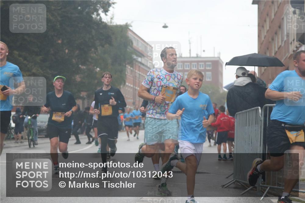 13.09.2026 - Kiel Lauf Markus Tischler http://msf.ph/oto/10312043 13.09.2026 10:38:14 Fleethörn 6100, 529 meine-sportfotos.de