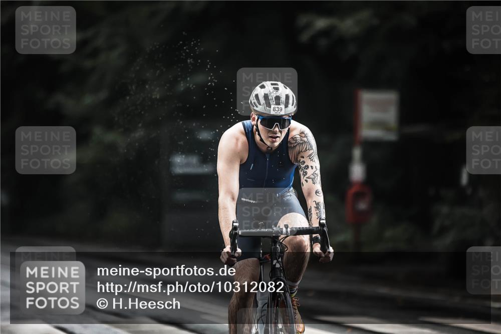 13.09.2026 - Stadtparktriathlon H.Heesch http://msf.ph/oto/10312082 13.09.2026 11:45:43 Radfahren 749, 754, 816, 839 meine-sportfotos.de