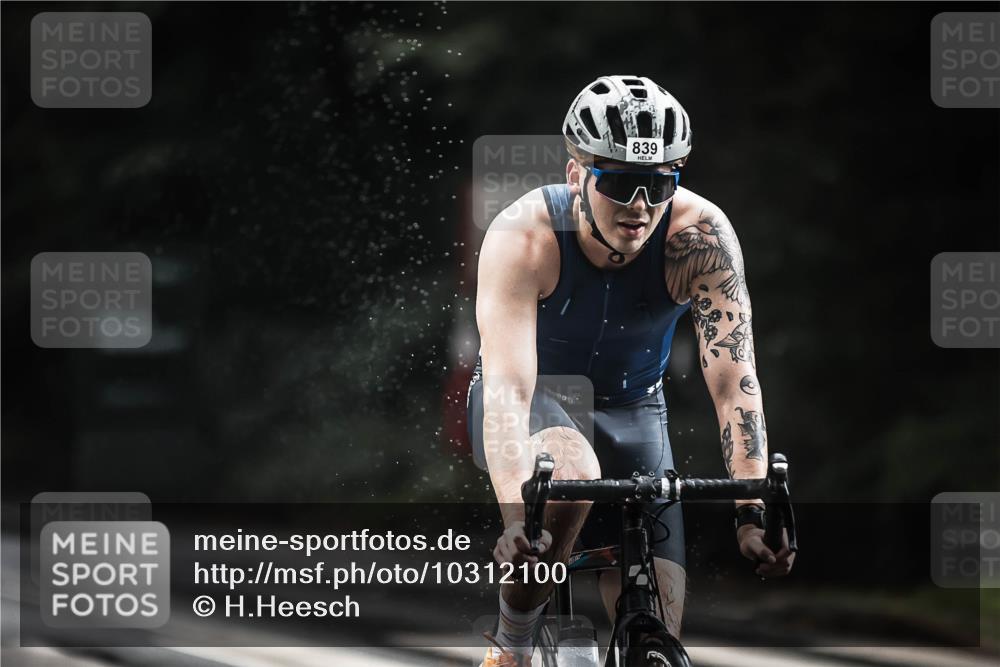 13.09.2026 - Stadtparktriathlon H.Heesch http://msf.ph/oto/10312100 13.09.2026 11:45:43 Radfahren 749, 754, 816, 839 meine-sportfotos.de