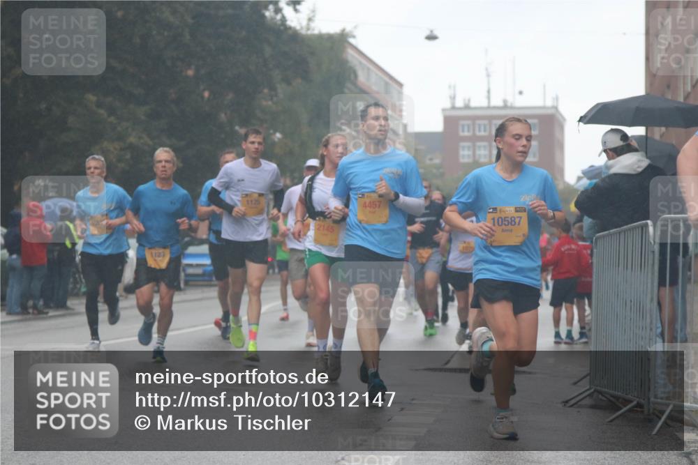 13.09.2026 - Kiel Lauf Markus Tischler http://msf.ph/oto/10312147 13.09.2026 10:38:25 Fleethörn 1123, 39, 1125, 2145, 4457, 1079, 39, 10587 meine-sportfotos.de