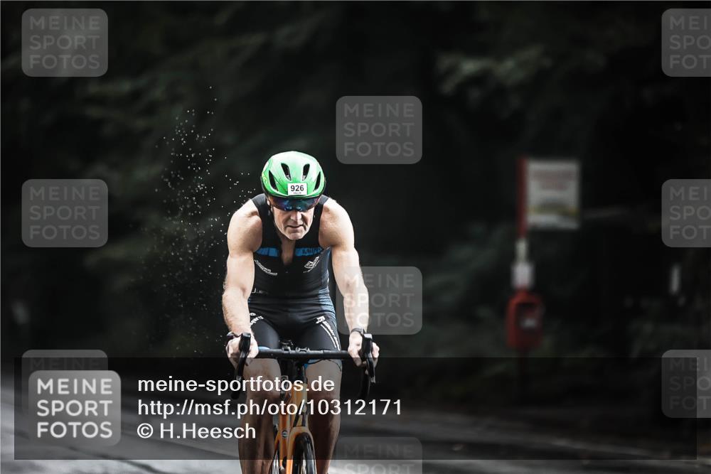13.09.2026 - Stadtparktriathlon H.Heesch http://msf.ph/oto/10312171 13.09.2026 11:45:52 Radfahren 816, 866, 926 meine-sportfotos.de