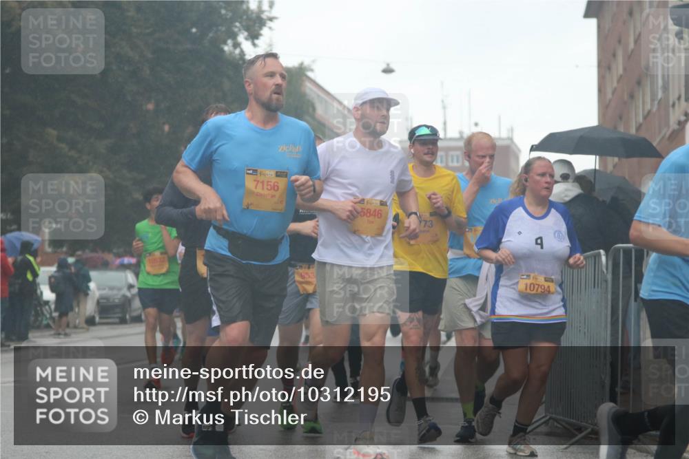 13.09.2026 - Kiel Lauf Markus Tischler http://msf.ph/oto/10312195 13.09.2026 10:38:29 Fleethörn 7156, 39, 5846, 10532, 953, 173, 9, 10794 meine-sportfotos.de
